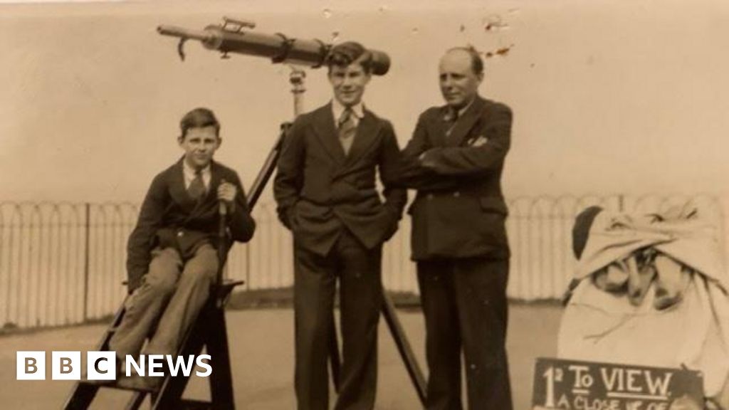 2 days agoVintage seafront telescope on display at hotelThe telescope is one of over 1,000 artefacts at Walpole Bay Hotel Museum in Cliftonville. 2 days agoKent